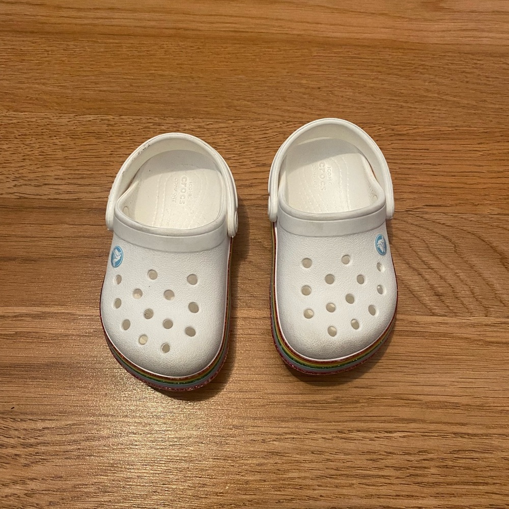 toddler girl crocs
